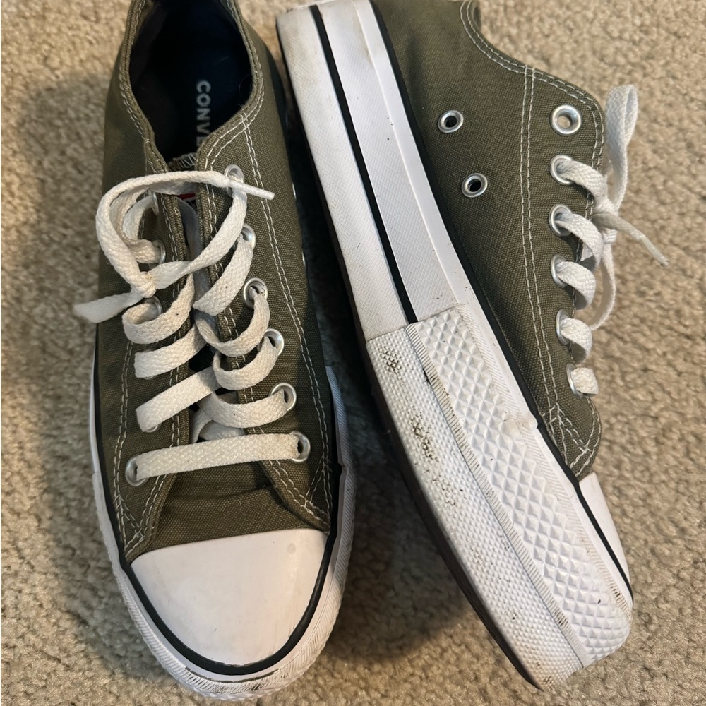 Converse green platform shoes